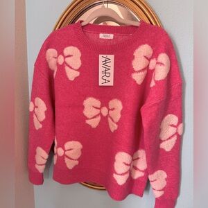 NWT Cozy Avara pink bow sweater!